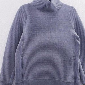 New Without Tags - ALL IN MOTION Quilted Pullover Funnel Neck Collar